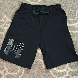 Under Armour youth size medium (8) black long basketball shorts